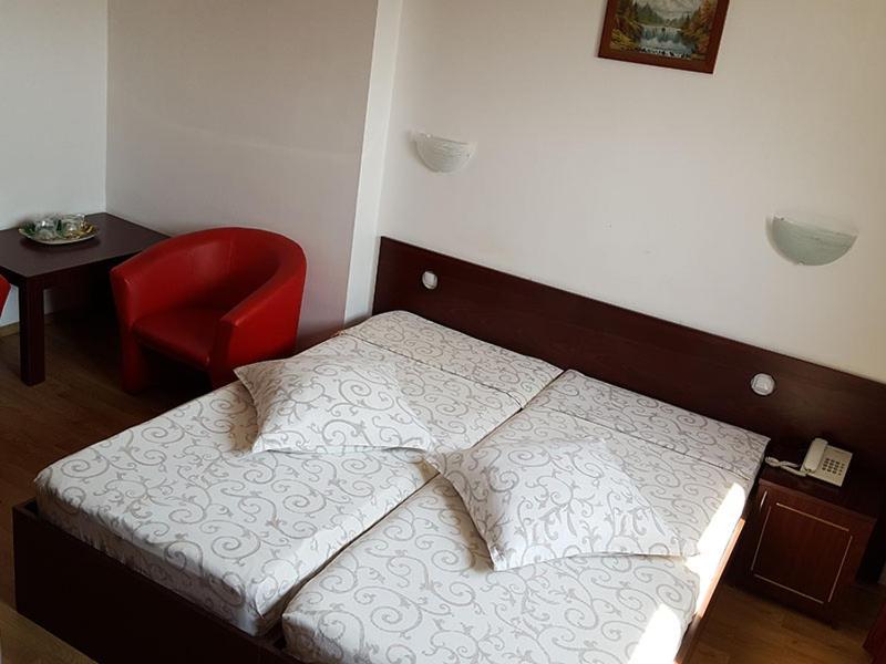 Hotel Uranus 부쿠레슈티 외부 사진